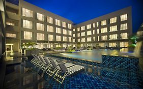 Oakwood Residence Prestige Whitefield Bangalore