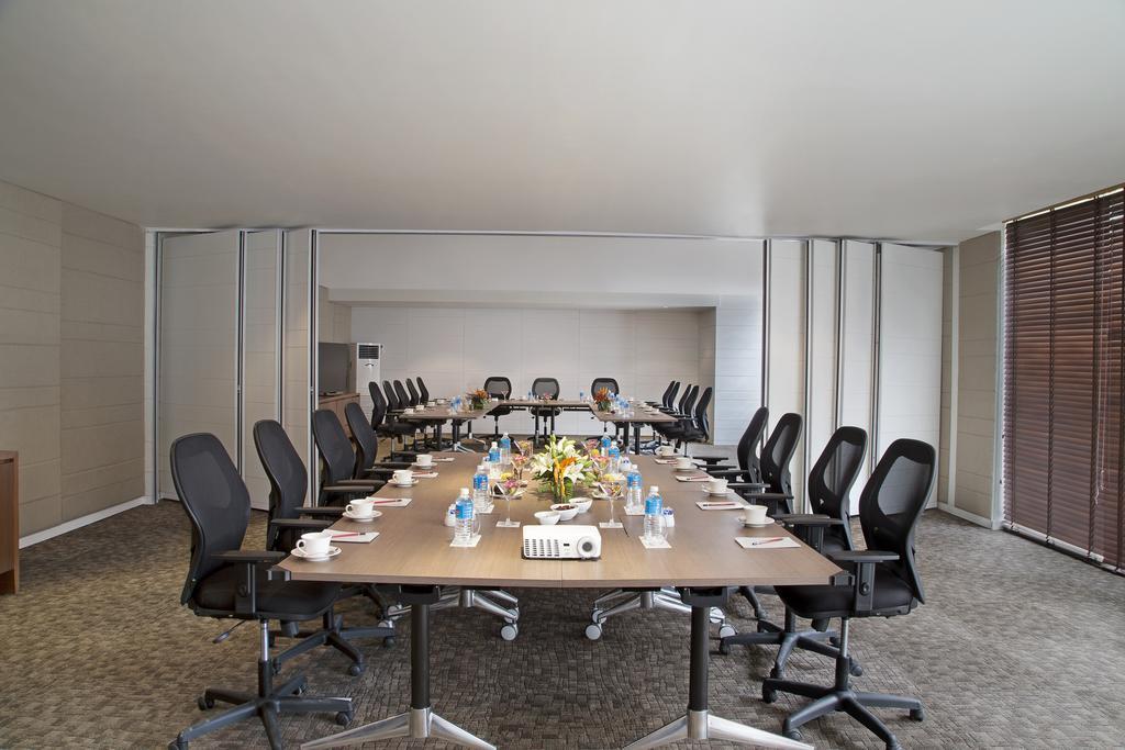 Oakwood Residence Prestige Whitefield Bangalore Buitenkant foto